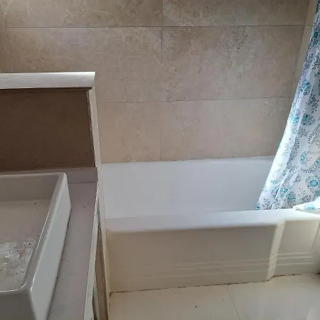 Private Rear With Bathroom In Large Penthouse Front Line Puerto Banus. Bar, Sporting Events Tv, Huge Terrace With Jacuzzis, Sauna On Premises. * Marbella
